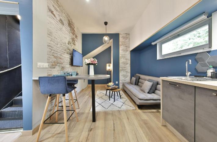 La Peniche De Fabrice Avec Jacuzzi Privatif Apartment Strasbourg Ruang foto