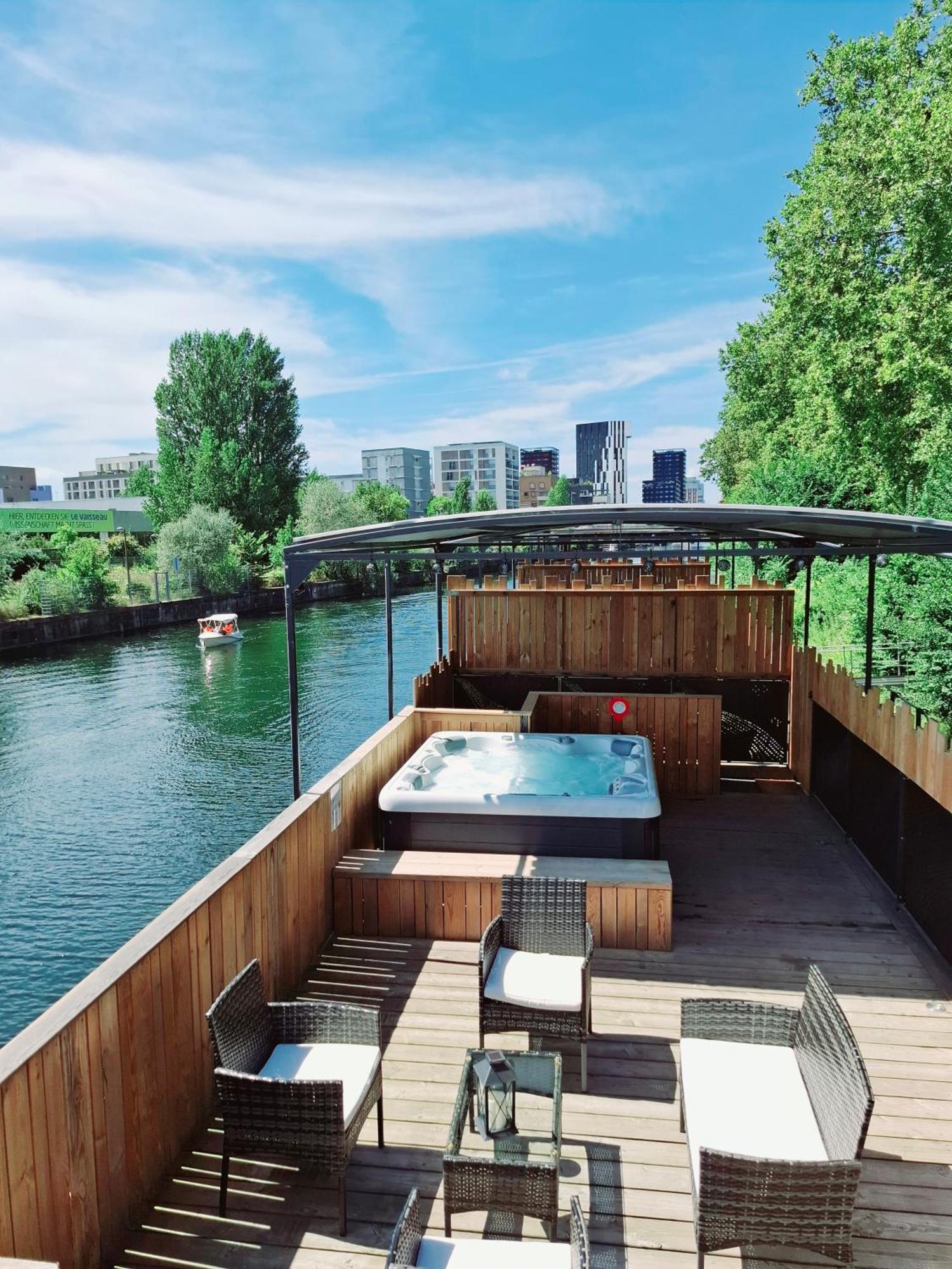 La Peniche De Fabrice Avec Jacuzzi Privatif Apartment Strasbourg Bagian luar foto